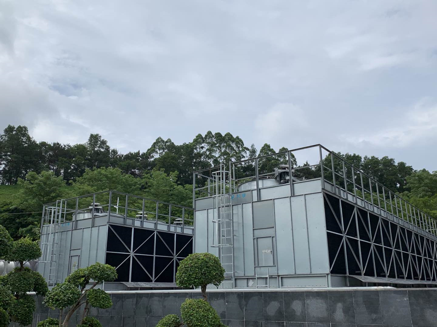 冷卻塔風機噪聲控制方法,冷卻塔風機噪音治理措施